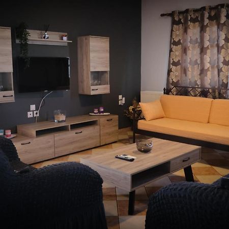 Vretti'S Apartment Fratsia Zewnętrze zdjęcie